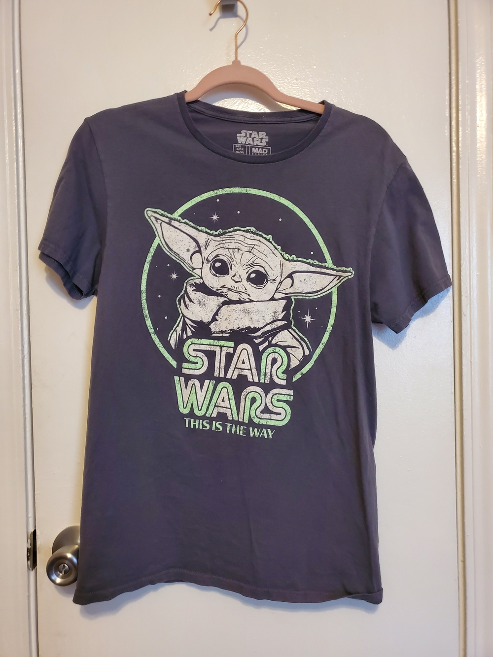 Star Wars The Child Graphic Tee - Gray with Green Print